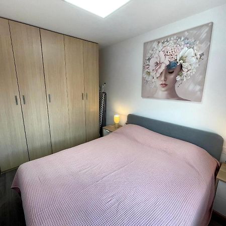 Sant Adria Beach Apartment Wi-Fi Parking Free Sant Adria de Besos Exterior foto
