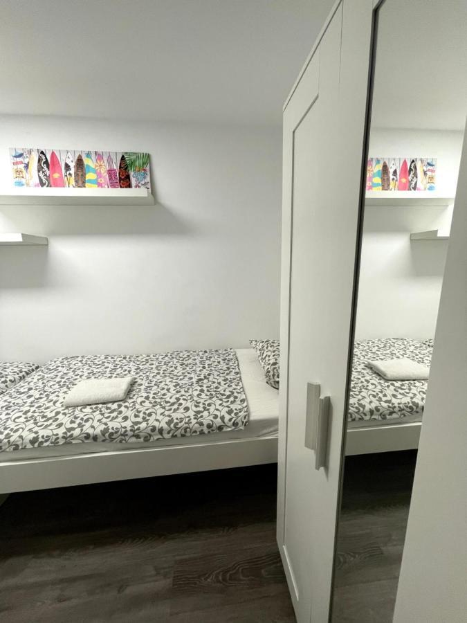 Sant Adria Beach Apartment Wi-Fi Parking Free Sant Adria de Besos Exterior foto
